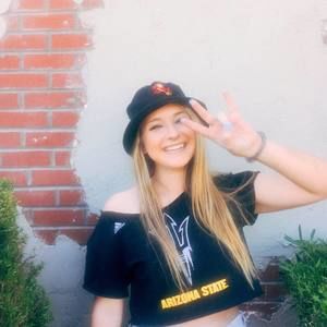 Meet your Posher, Abby